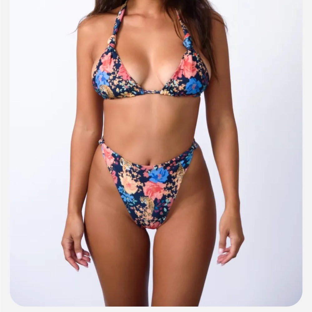 Skatie Salty Bottom Bali